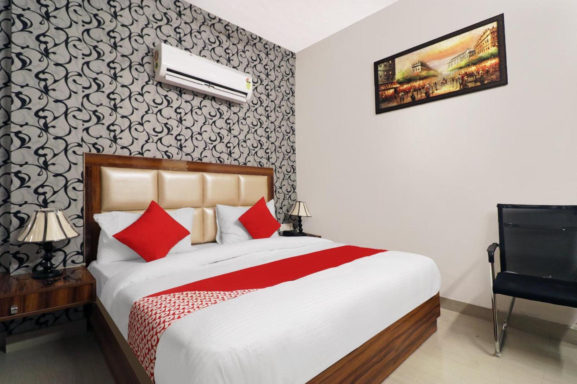 Hotel O Sangeet Фаридабад Экстерьер фото