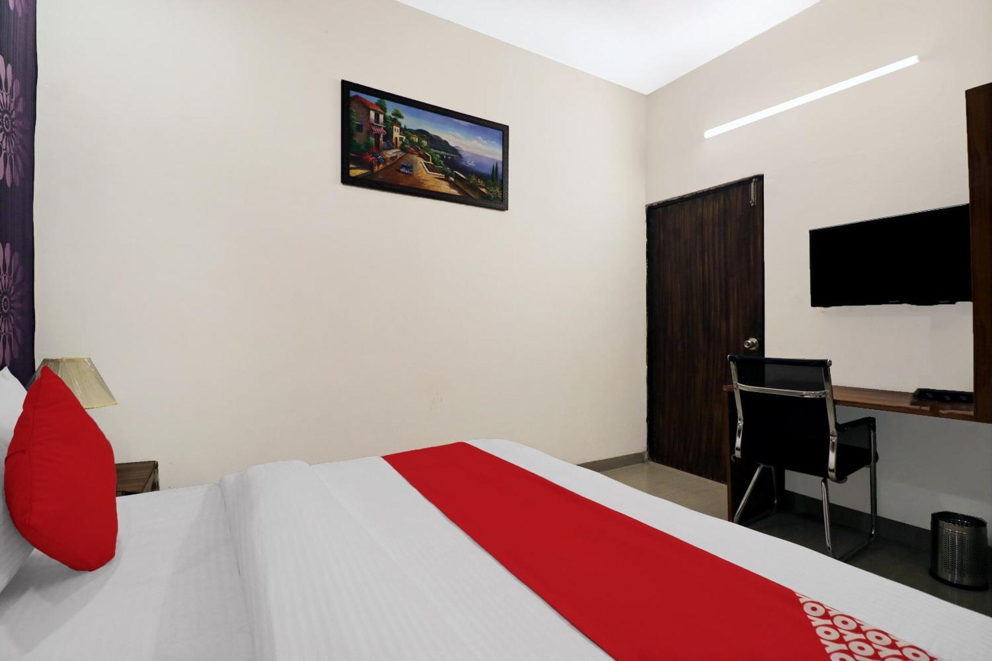 Hotel O Sangeet Фаридабад Экстерьер фото