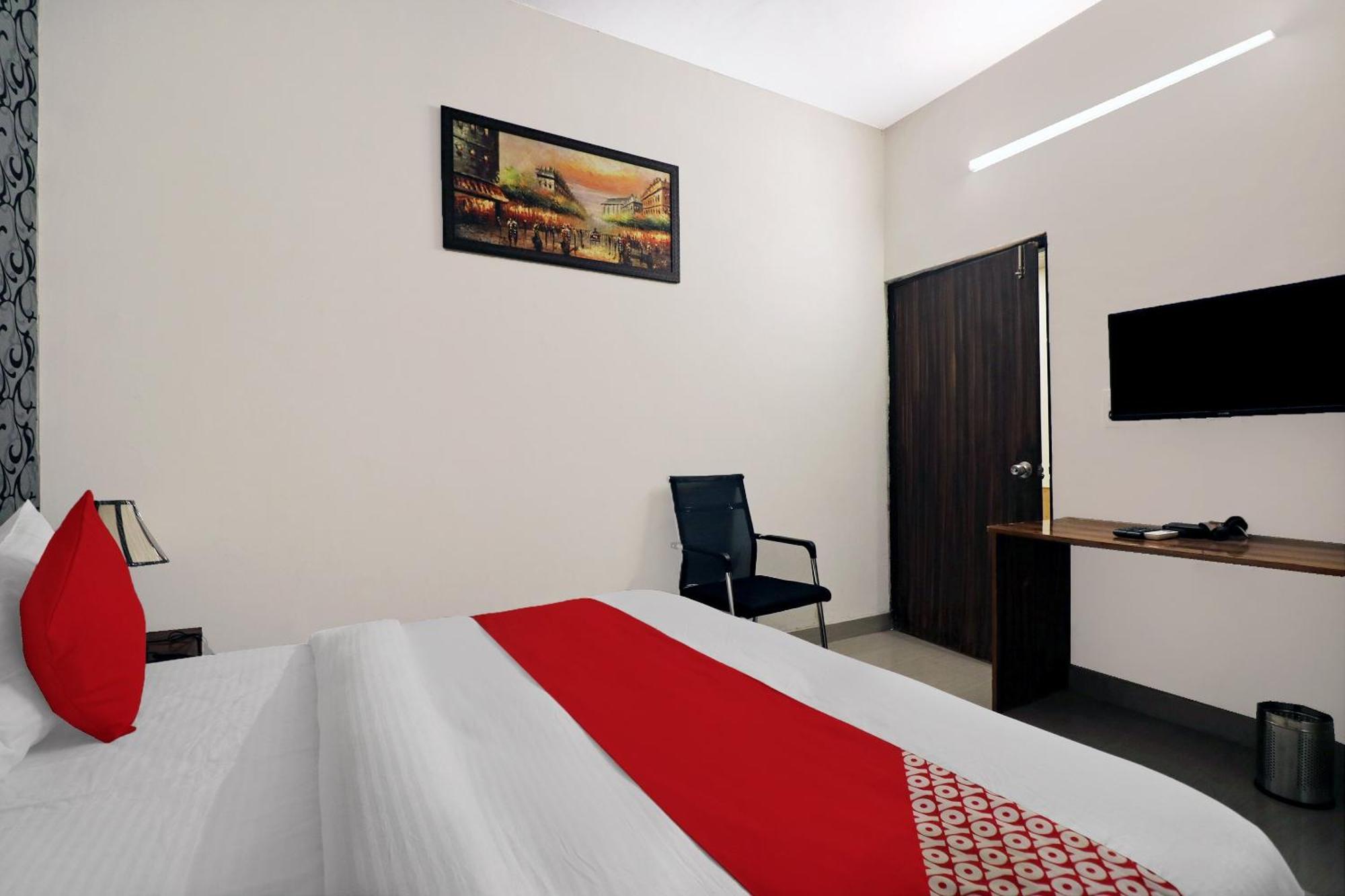Hotel O Sangeet Фаридабад Экстерьер фото